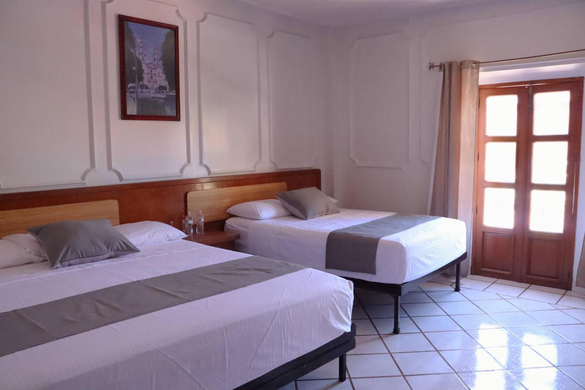 Hotel Riviera San Juan de los Lagos Exterior photo